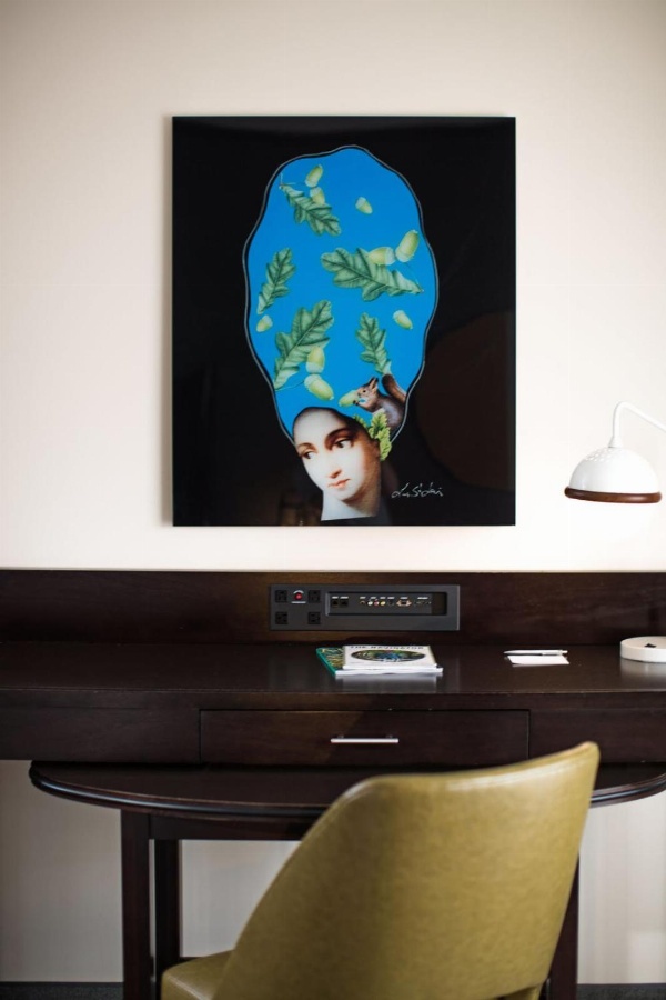 Renaissance by Marriott Raleigh North Hills Hotel image 3